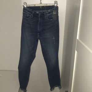 Abercrombie High Rise Ankle Jeans